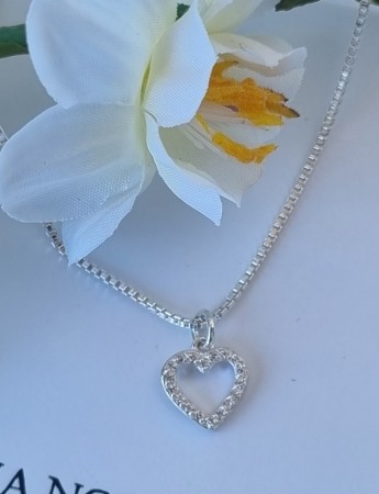 Sølv hjerteanheng m/zirconia stener